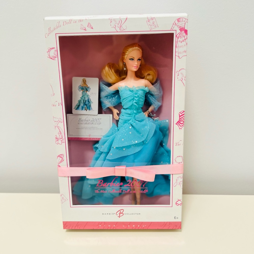 2007 BARBIE THE MOST COLLECTIBLE DOLL IN THE WORLD ROBERT BEST DESIGN NEW IN BOX - Picture 3 of 16